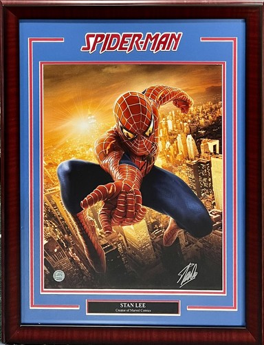 Marvel Spider-Man Stan Lee Signed 16x20 Framed Photo Auto SLC COA Hologram