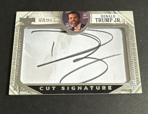 2022 Decision Vault Cut Signature DONALD TRUMP JR. Signed Mint Auto