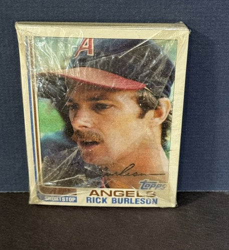 1982 Topps Grocery cello pack Sealed  12 Cards Cal Ripken Jr Rookie #21 Top Mint