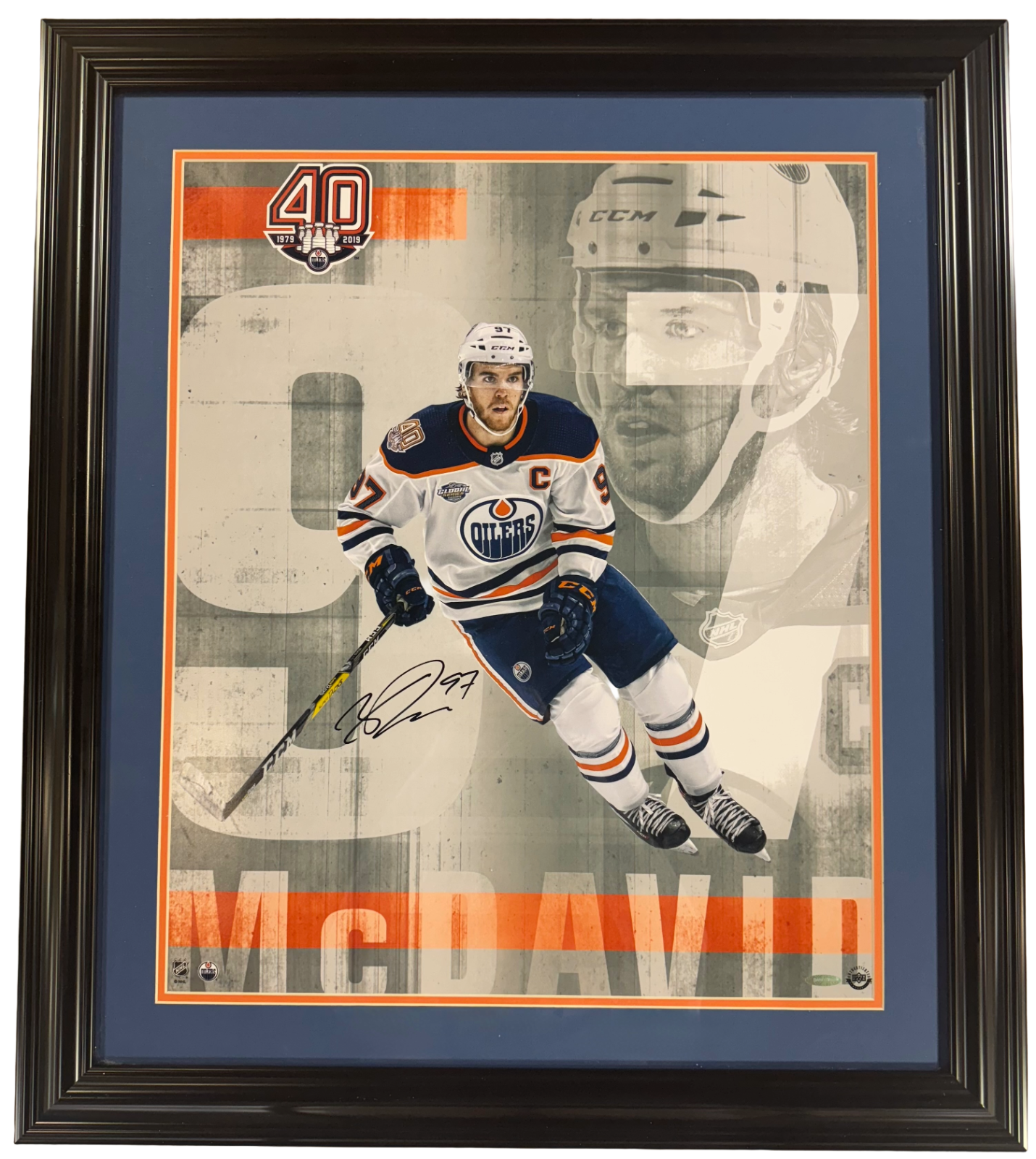 Connor McDavid Signed 20x24 Framed Photo Edmonton Oilers Upper Deck Auto Uda COA