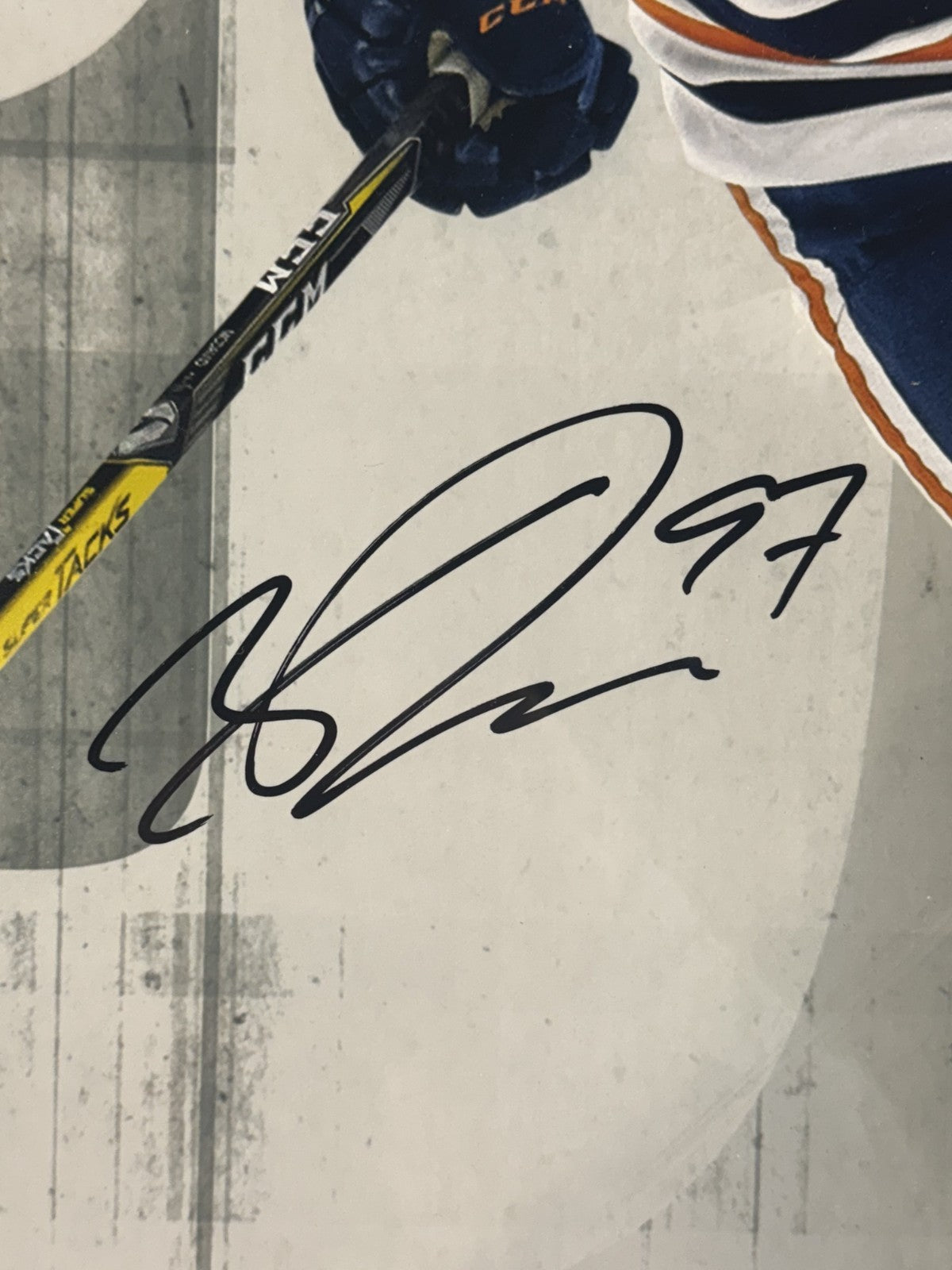 Connor McDavid Signed 20x24 Framed Photo Edmonton Oilers Upper Deck Auto Uda COA