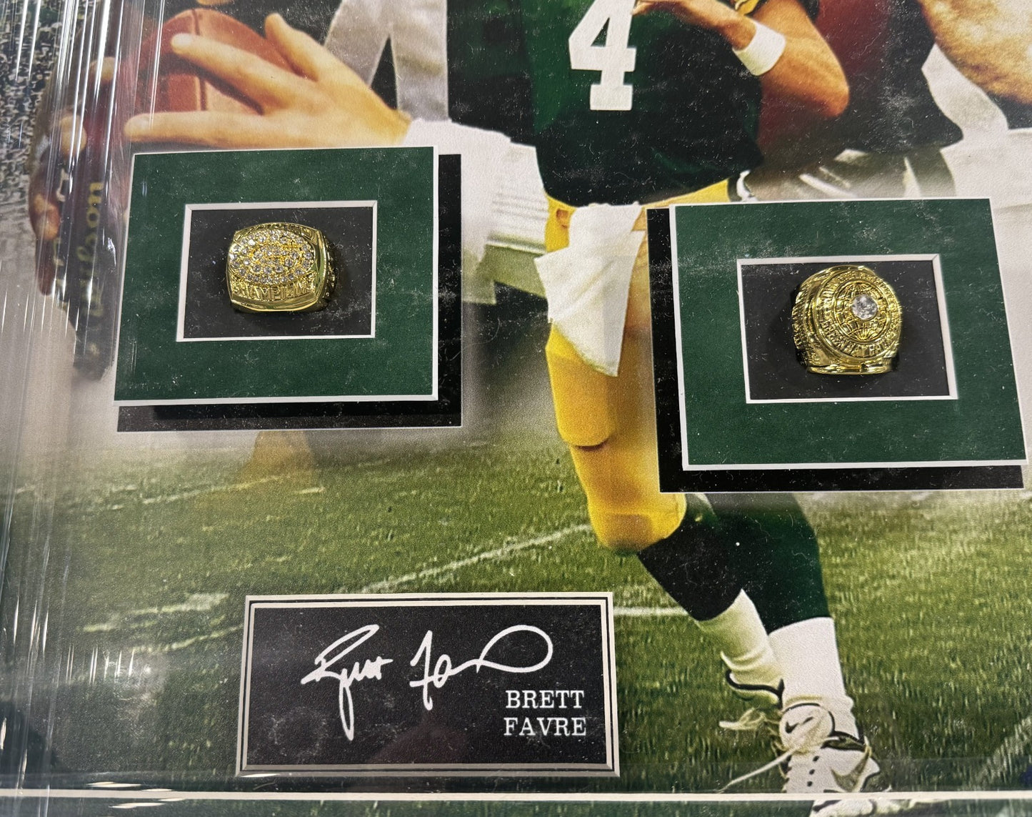 Green Bay Packers 24x30 3D Framed Super Bowl Rings Photo Shadowbox Rodgers Favre