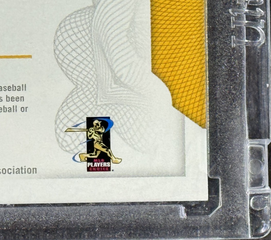 2016 Panini National Treasures Elias Diaz Rookie Patch Auto LE /25 Pirates RPA
