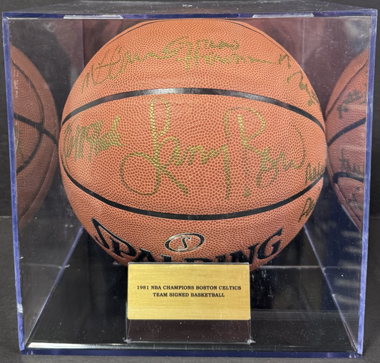 1981 Boston Celtics NBA Champs Team Signed Basketball BAS PSA W/case Larry Bird