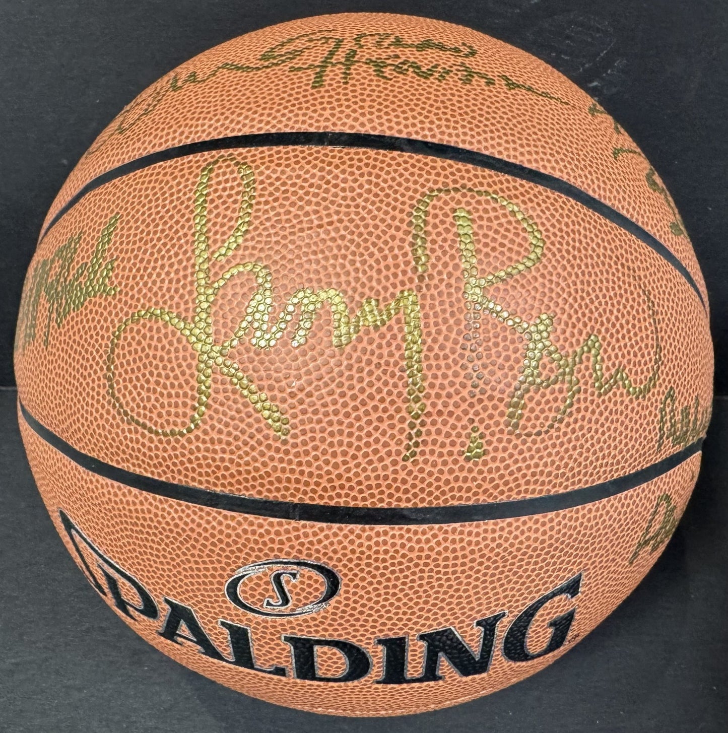 1981 Boston Celtics NBA Champs Team Signed Basketball BAS PSA W/case Larry Bird
