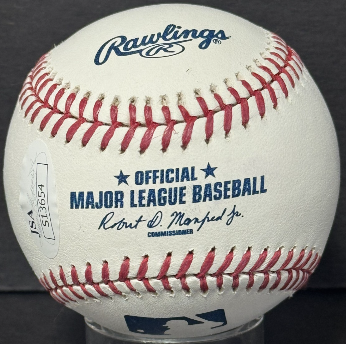 Wade Boggs Signed Official MLB Baseball HOF 05 Auto JSA COA Boston Red Sox
