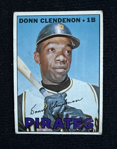 1967 Topps Set-Break #535 Donn Clendenon VG Centered Light Crease