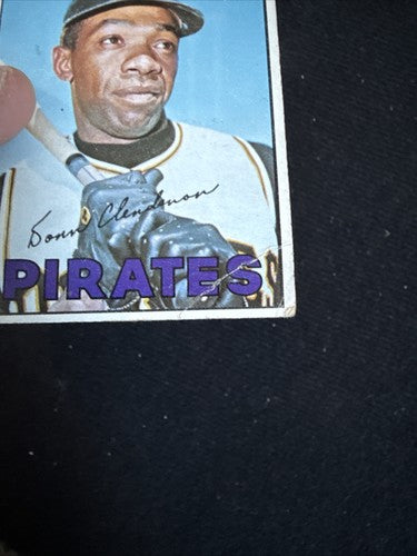 1967 Topps Set-Break #535 Donn Clendenon VG Centered Light Crease