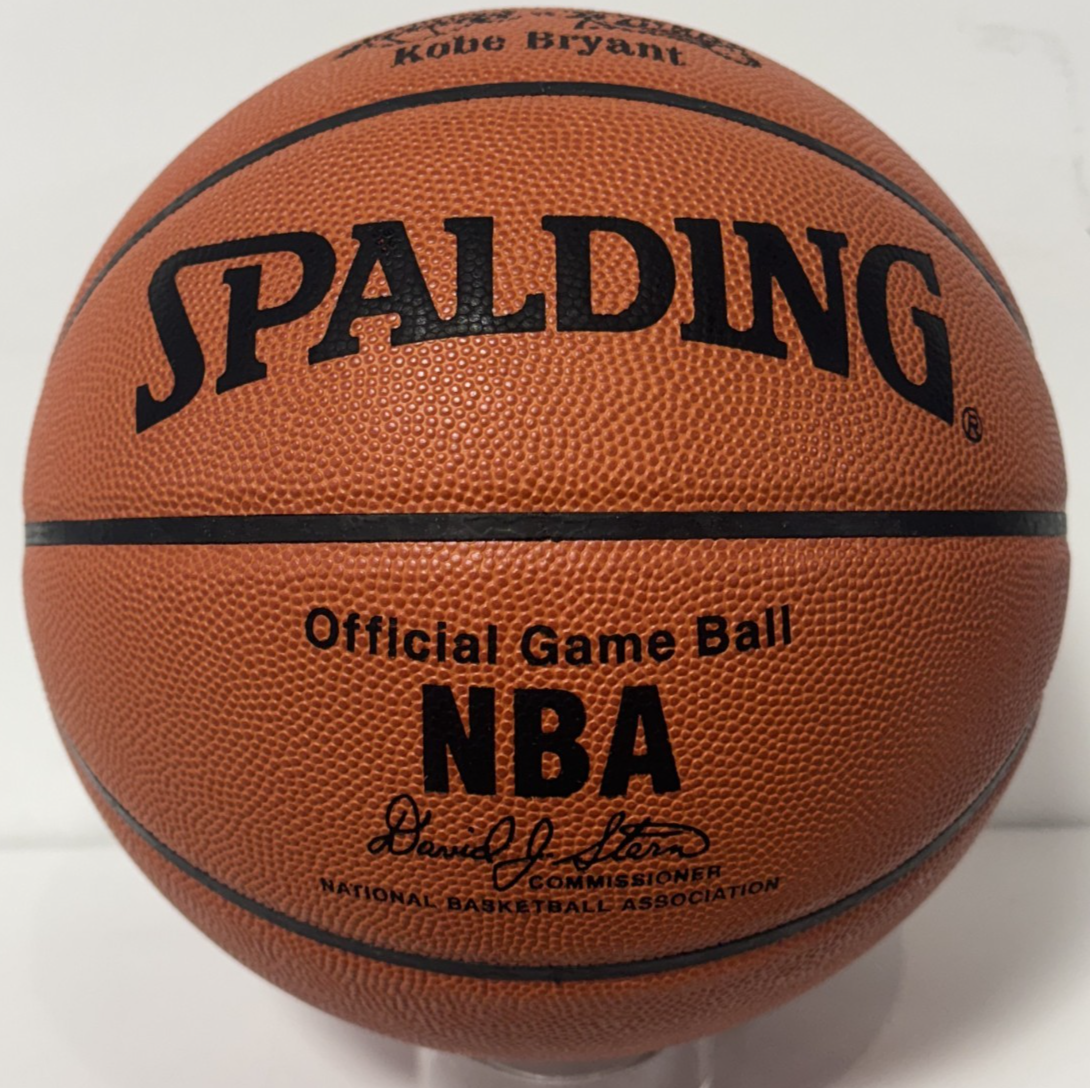 Kobe Bryant Signed Official NBA Game Basketball 2001 NBA Finals Auto ITP PSA COA