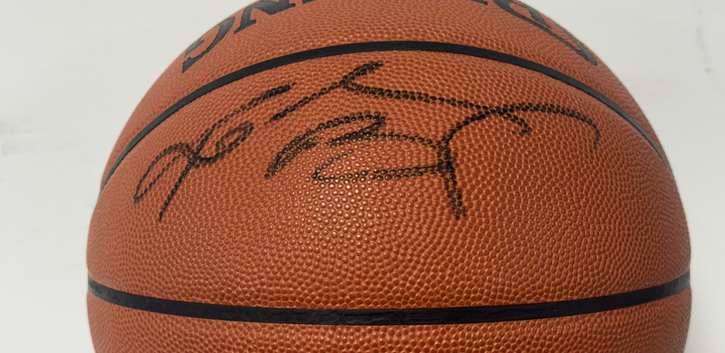Kobe Bryant Signed Official NBA Game Basketball 2001 NBA Finals Auto ITP PSA COA