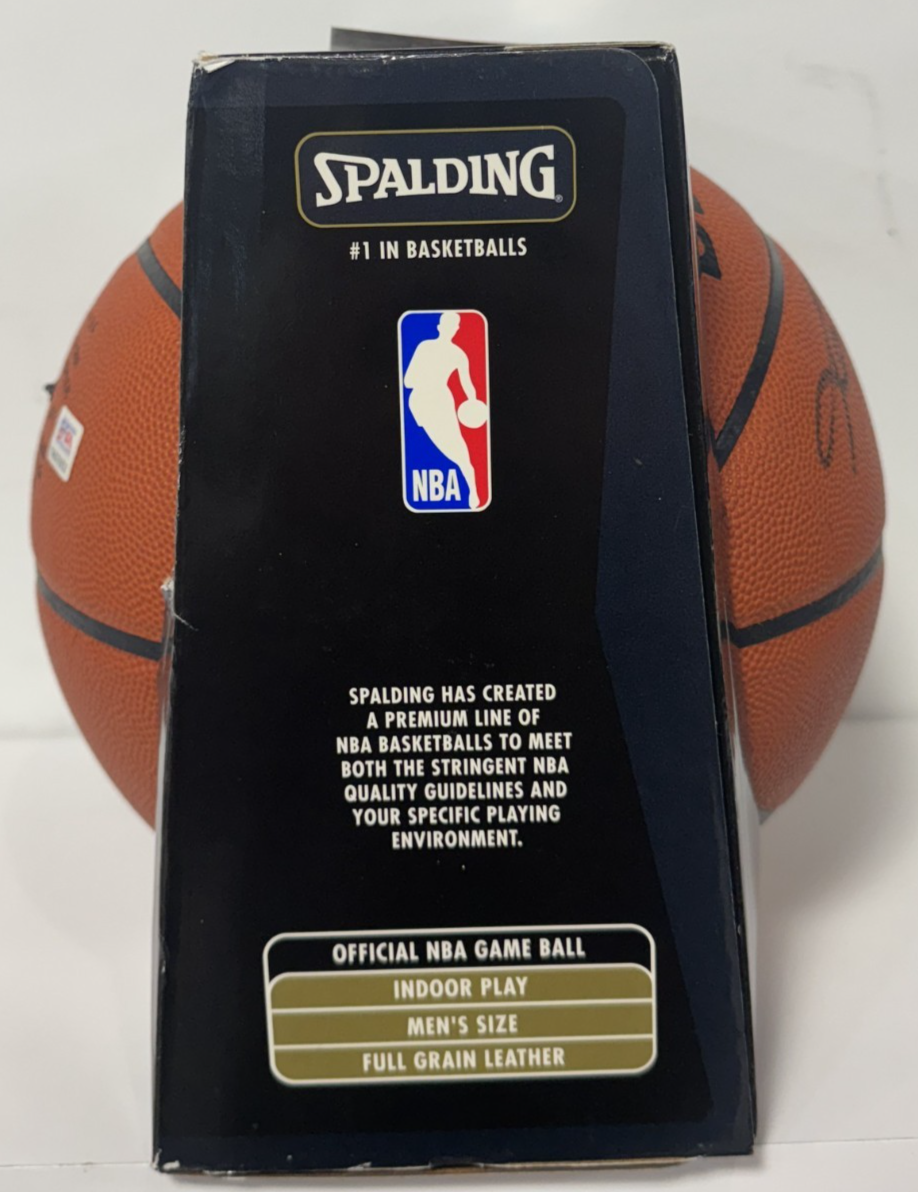Kobe Bryant Signed Official NBA Game Basketball 2001 NBA Finals Auto ITP PSA COA