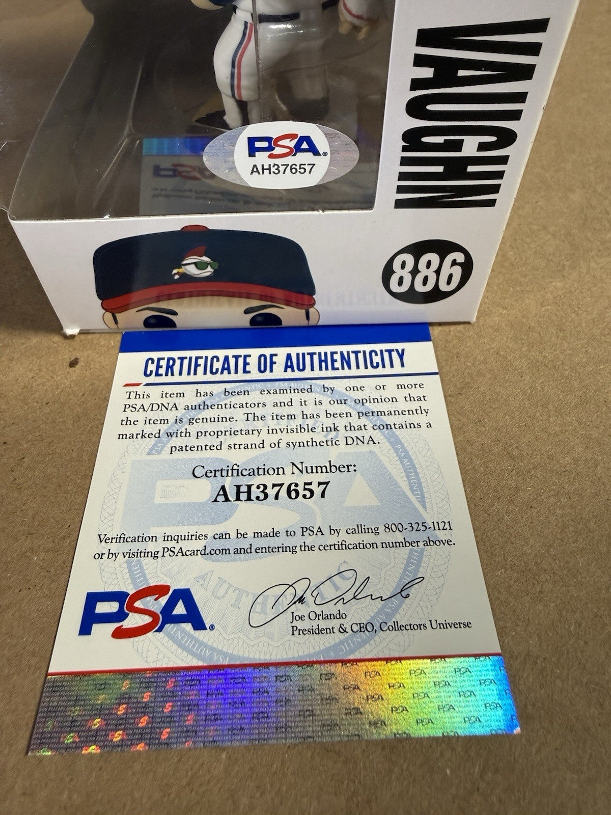 Charlie Sheen signed Ricky Vaughn Wild Thing Funko Pop #886 Mint Auto PSA Coa