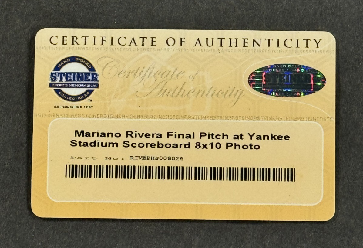 Mariano Rivera Signed Framed 8x10 Photo Final Pitch Yankee Stadium Auto Steiner