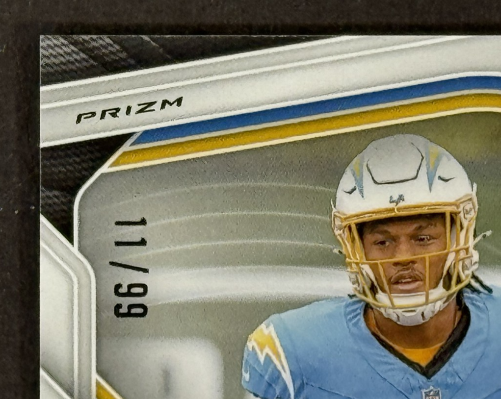 2025 Panini Prizm Omarion Hampton Blue Cracked Ice /99  Chargers RC Mint