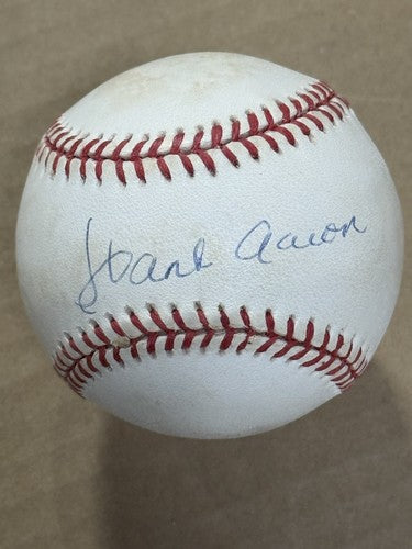 Hank Aaron Signed Official NL Baseball Mint Auto Braves Hof Jsa Coa W/card Case