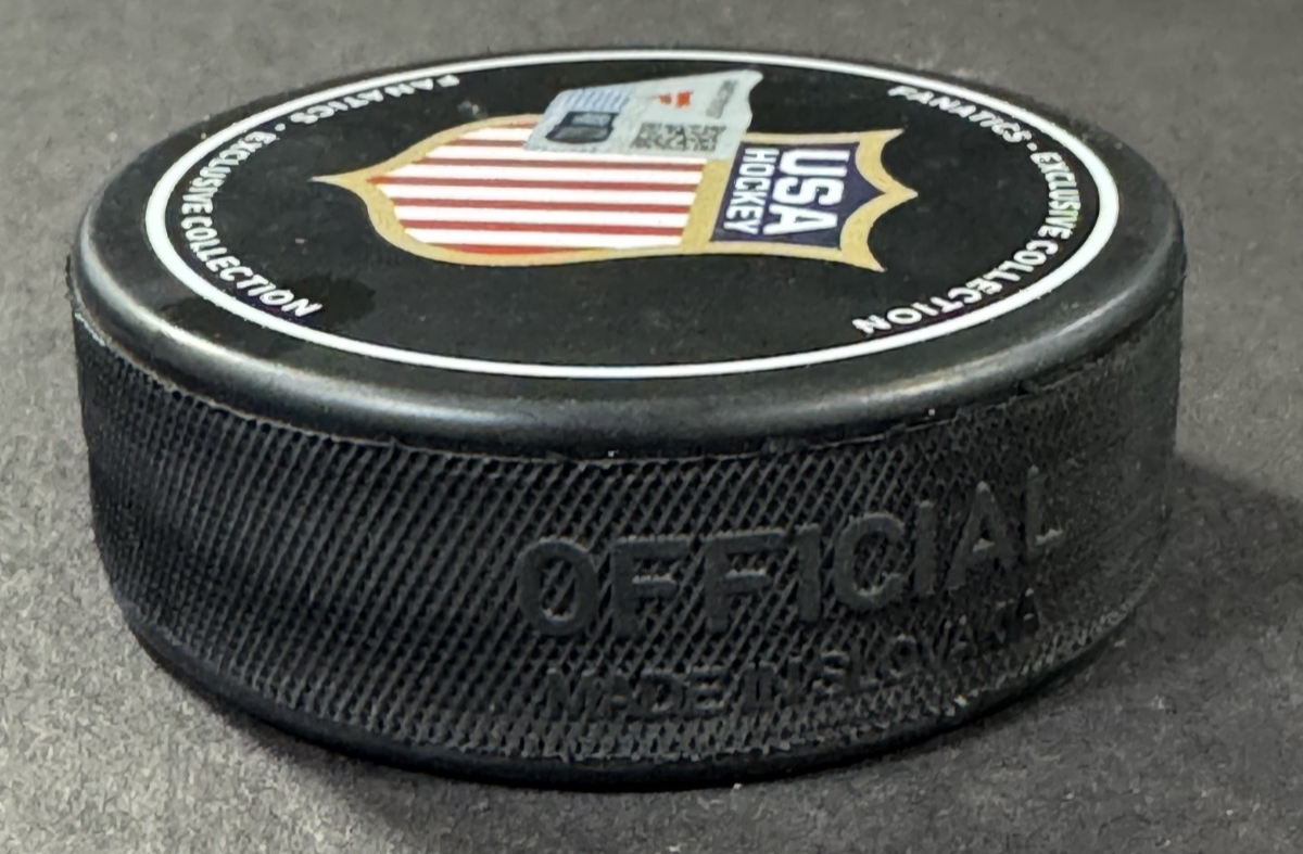 Auston Matthews Signed USA 2026 Olympics Hockey Puck Auto Fanatics Maple Leafs