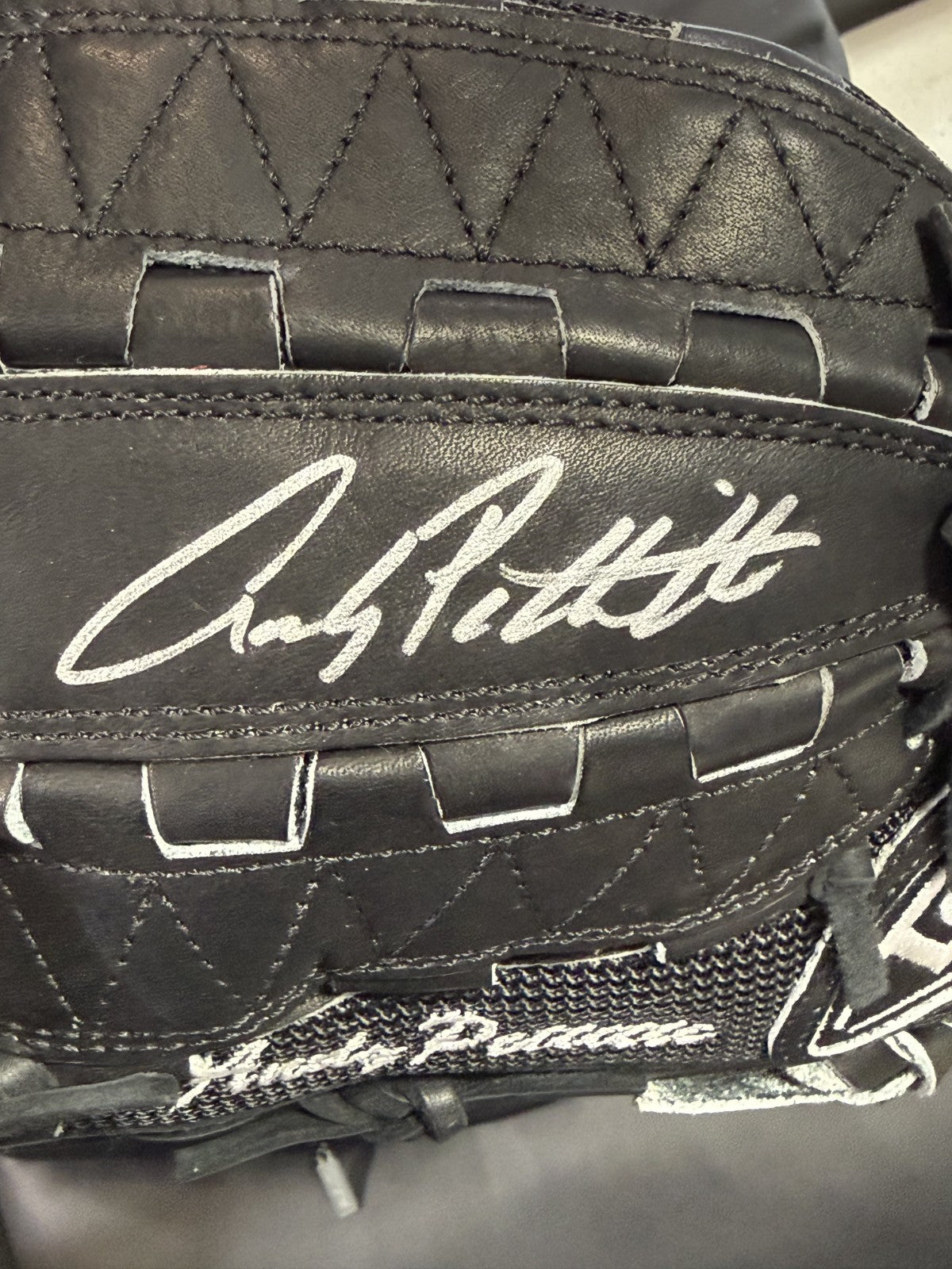 Andy Pettitte Signed LS Game Model Pitchers Glove Yankees Steiner & MLB COA