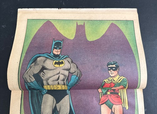 Batman #181 1966 1st App. Poison Ivy WITH PIN-Up Batman & Robin Original Comic