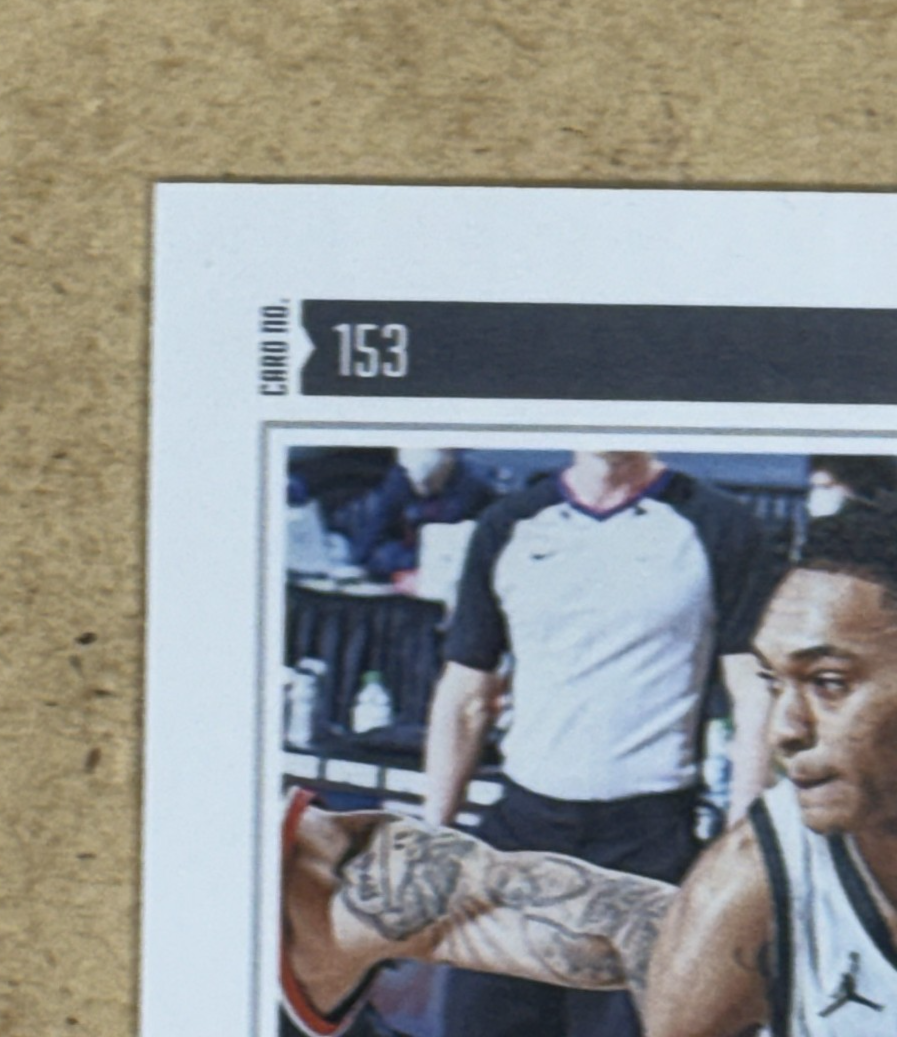 2020-21 Panini Chronicles Luminance Devin Vassell Gold 7/10 #153 RC Spurs Mint