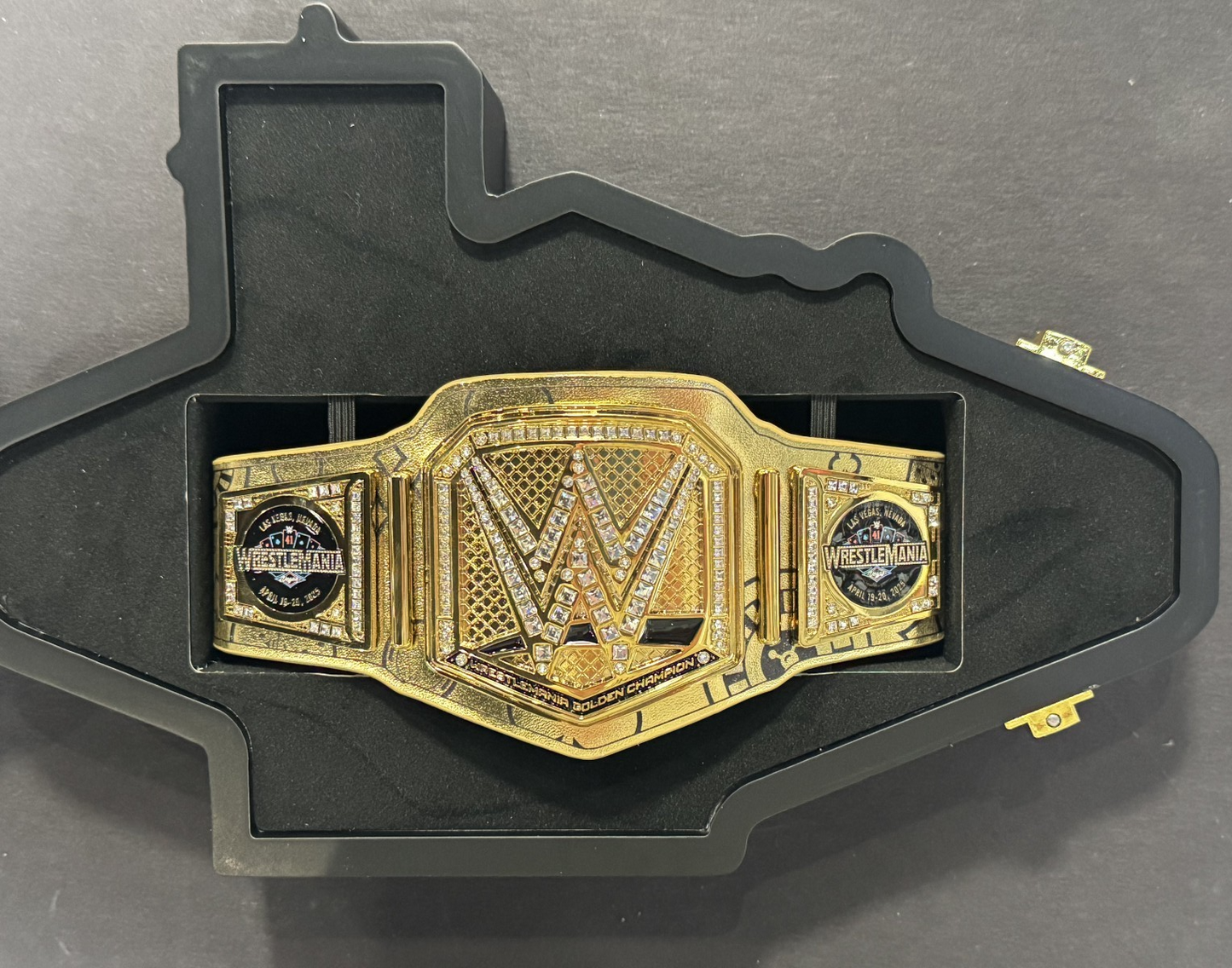 Damien Priest Signed Wrestlemania 41 Mini Title Belt LE /10 Auto Fanatics COA