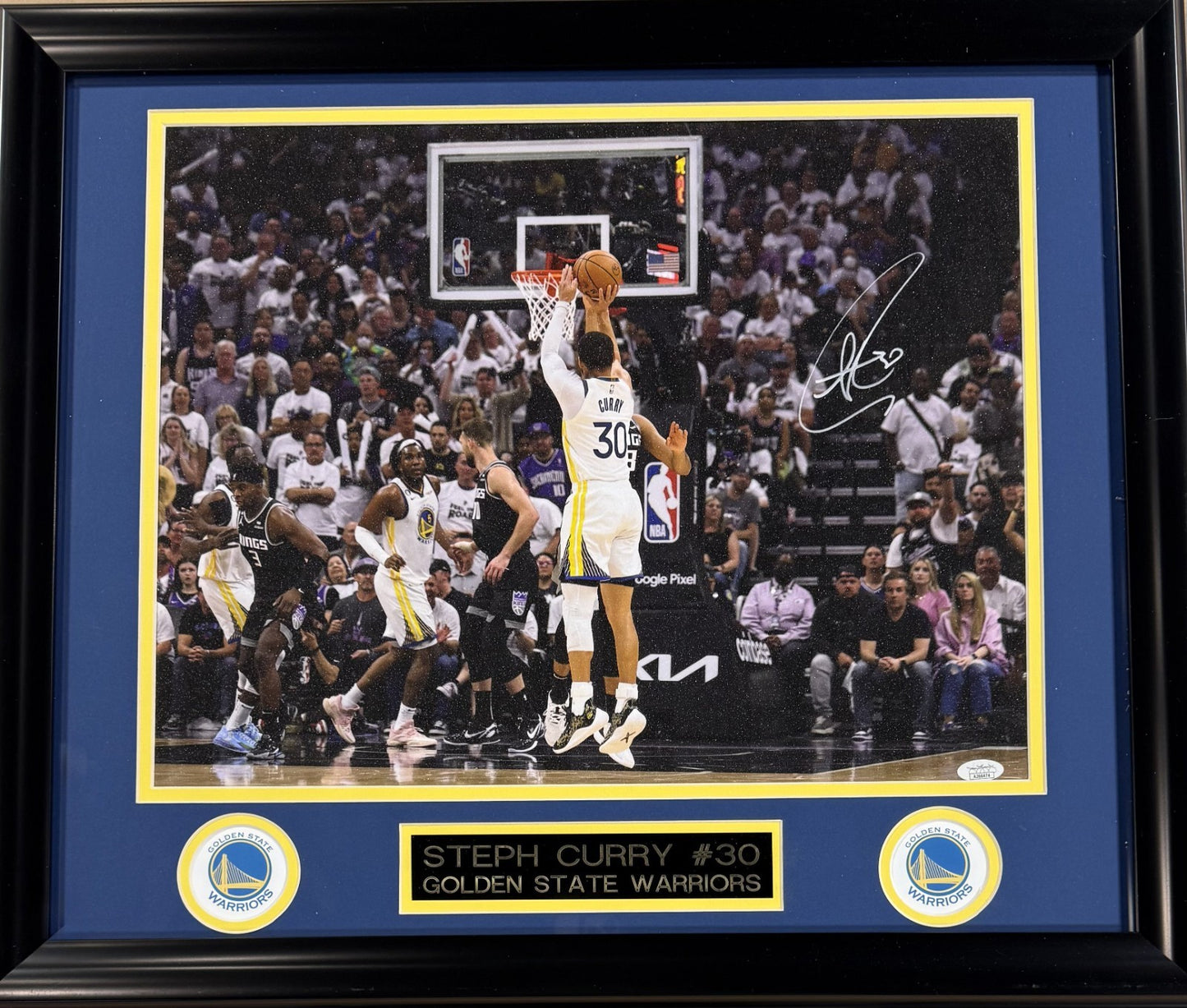 Stephen Curry Signed 16x20 Sparkling 3pt Photo Framed Warriors MVP Auto JSA COA