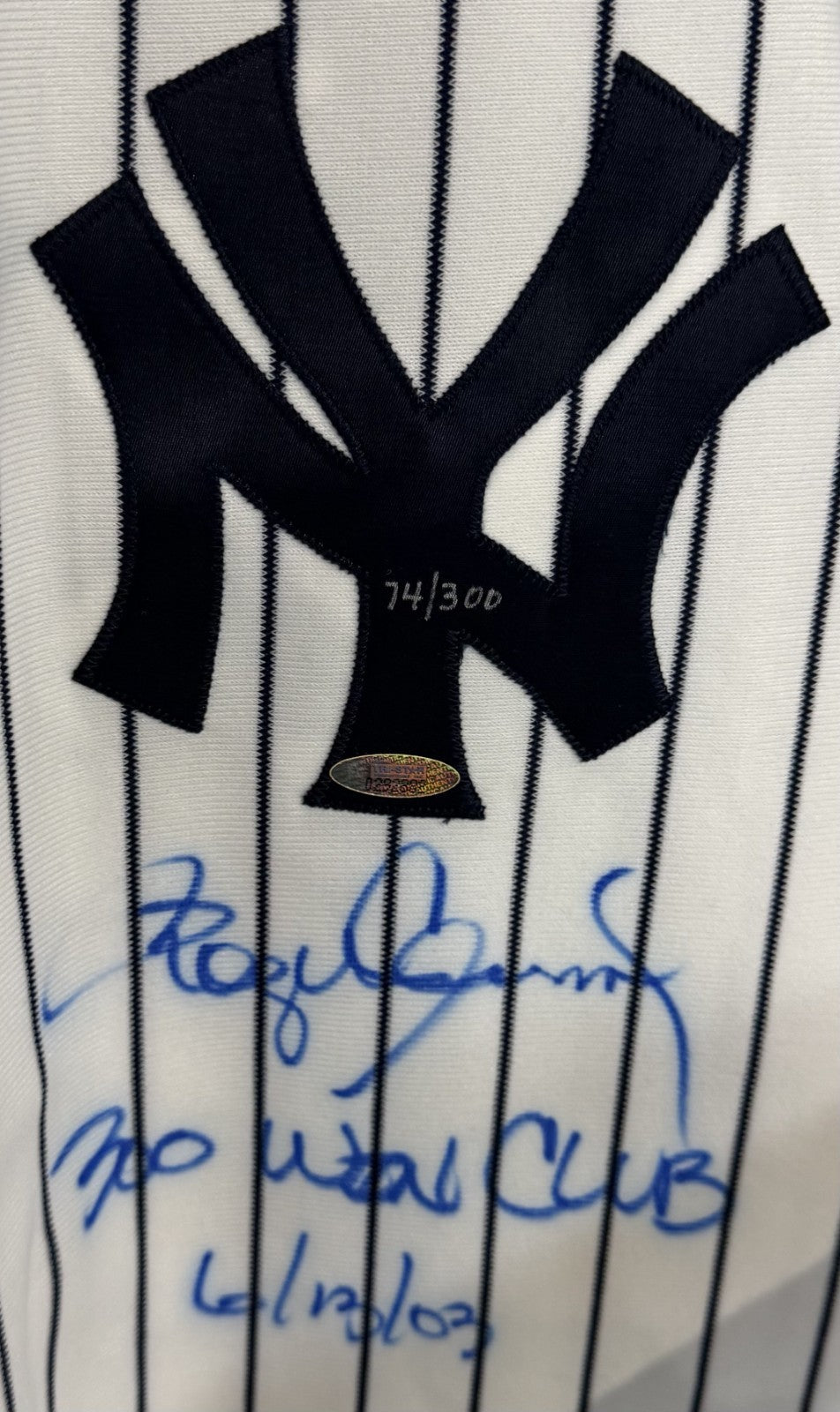 Roger Clemens #22 Signed Authentic Jersey 300 Win Club auto Yankees mlb tristar