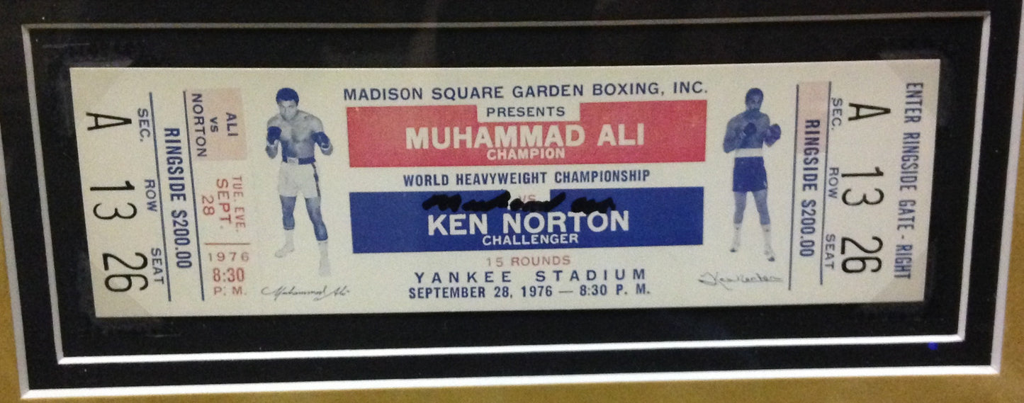 Muhammad Ali signed heavyweight title fight ticket framed auto fight poster JSA