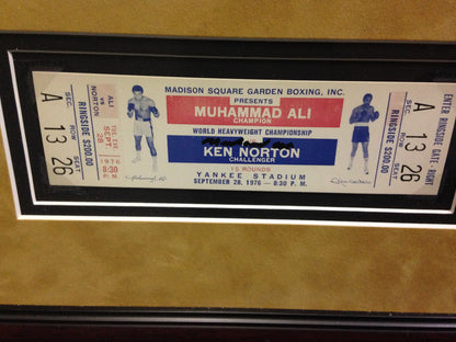 Muhammad Ali signed heavyweight title fight ticket framed auto fight poster JSA