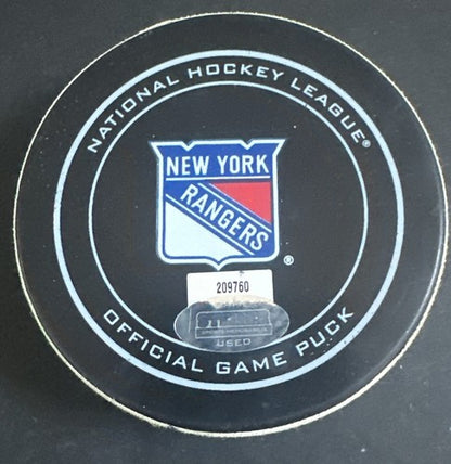 NY Rangers vs Flyers Game Used Official Puck Msg  2014 Playoffs Steiner Coa