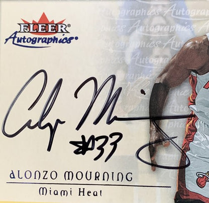 Alonzo Mourning Signed 2000 Fleer Autographics Mint ON CARD Auto #33 Heat
