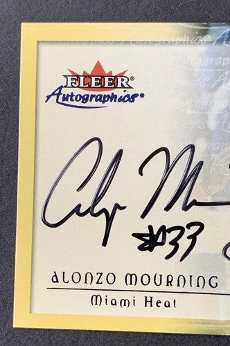 Alonzo Mourning Signed 2000 Fleer Autographics Mint ON CARD Auto #33 Heat