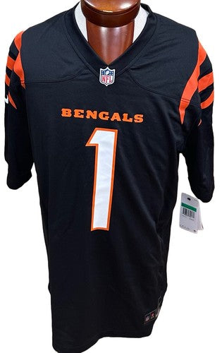 Ja’Marr Chase Signed Nike Licensed Bengals Black Jersey Autograph BAS COA w Tags