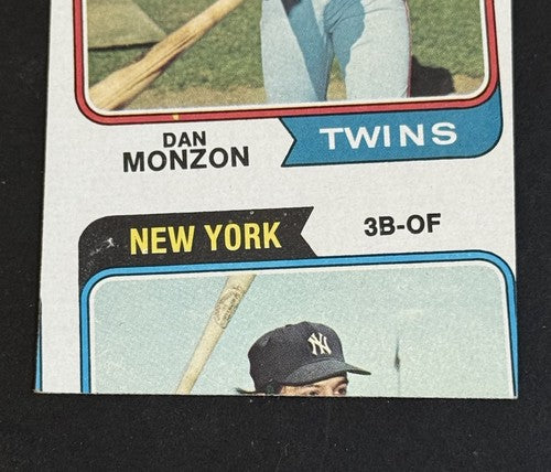 1974 TOPPS BASEBALL MISCUT RARE ERROR CARD Celerino Sanchez 623 Yankees Mint
