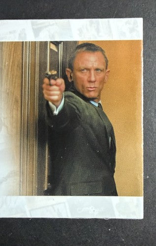 James Bond Artifacts & Relics Worn Jacket Skyfall SSC23 Daniel Craig 007 57/200