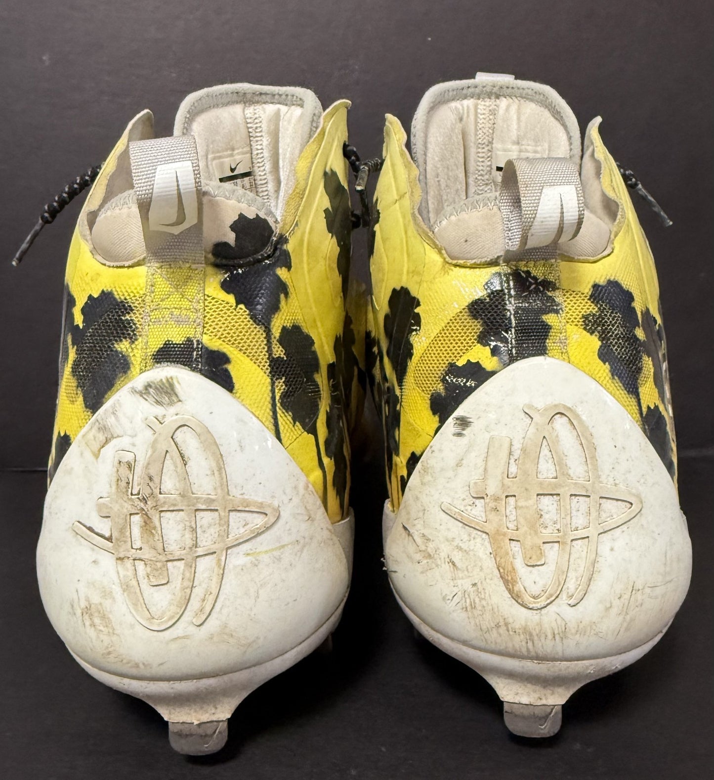 Joe Musgrove Signed Game Used Nike Big Smoke Cleats Padres Auto Sz 15 CBM LOA