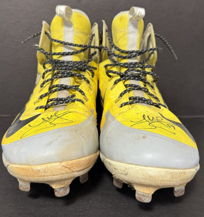 Joe Musgrove Signed Game Used Nike Big Smoke Cleats Padres Auto Sz 15 CBM LOA
