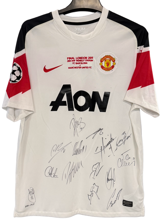 Man United Team Signed Nike Authentic Soccer Jersey 2011 Champs League Auto COA