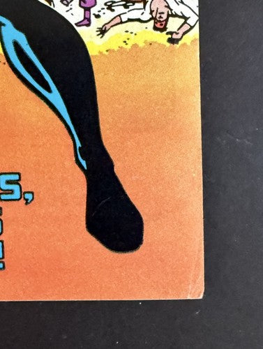 Marvel Super Heroes Secret Wars # 8  - 1984 1st Black Suit Symbiote  Vg
