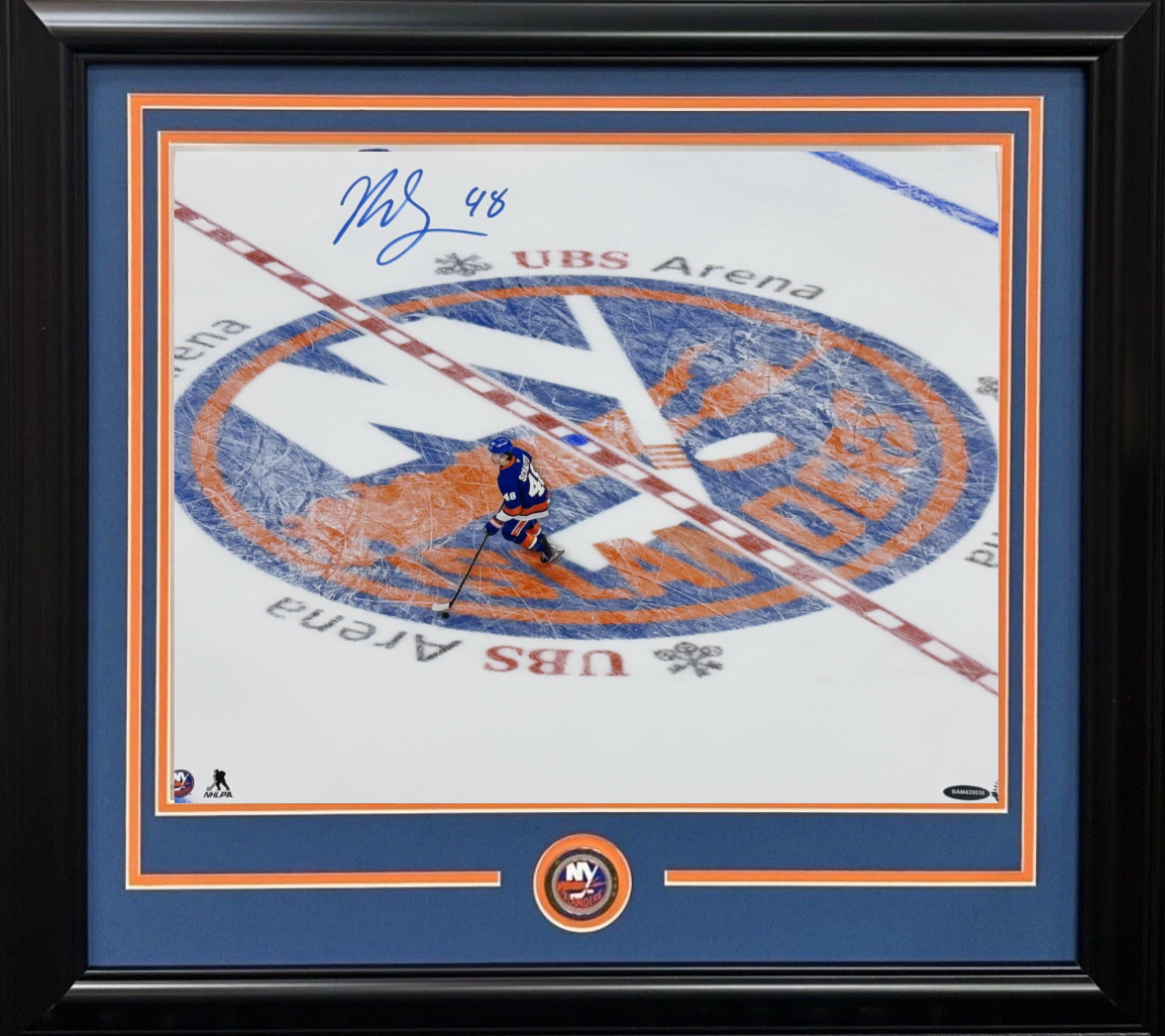 Matthew Schaefer Ny Islanders Signed 16x20 Framed Photo Rookie Auto Uda Coa Roy