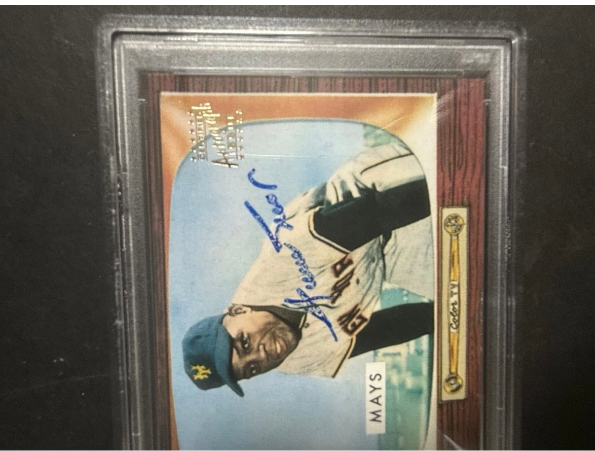 Willie Mays Signed 1996 Topps CERTIFIED Issue 1955 Bowman On Card Auto PSA Coa