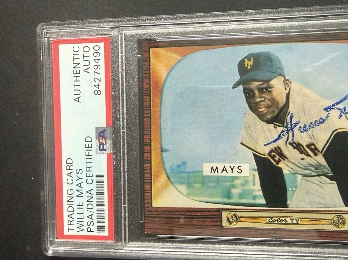 Willie Mays Signed 1996 Topps CERTIFIED Issue 1955 Bowman On Card Auto PSA Coa