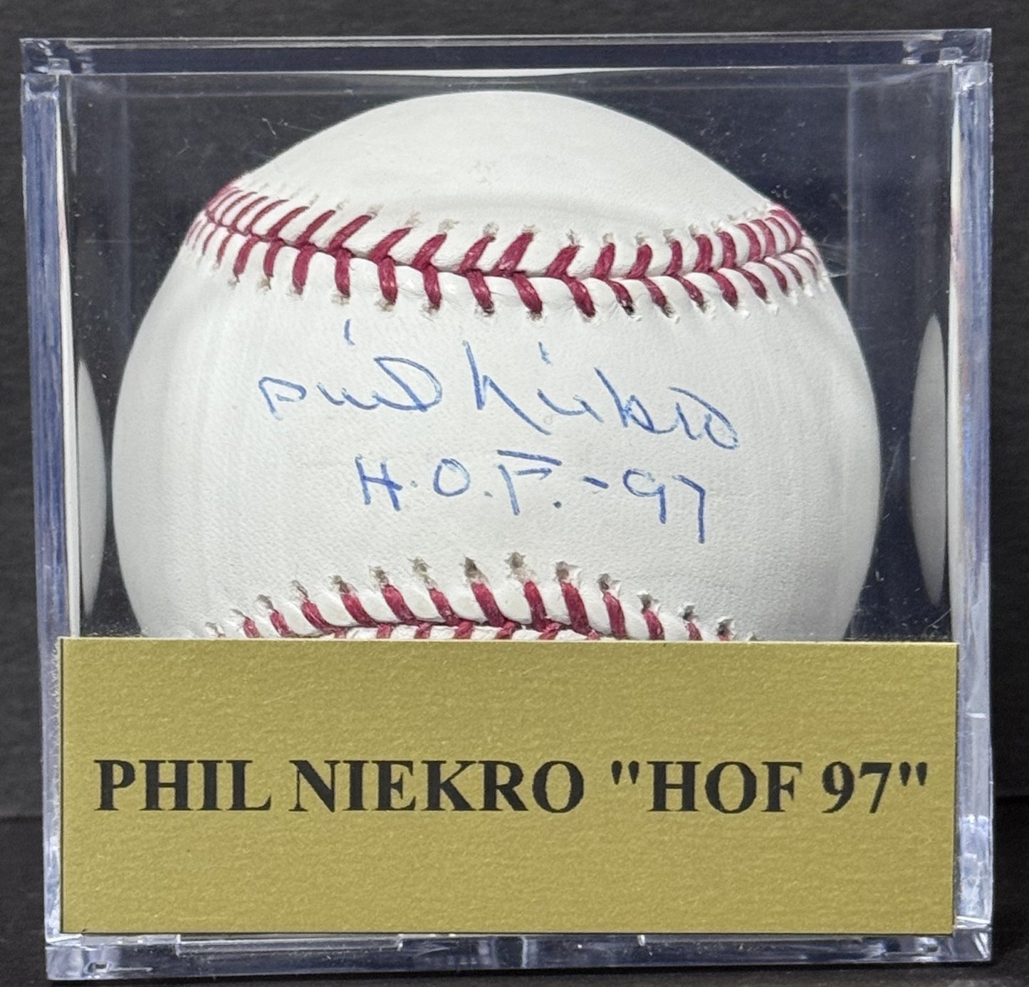 Phil Niekro Signed Official MLB Baseball HOF 97 Auto MLB Holo ATL Braves w/Case