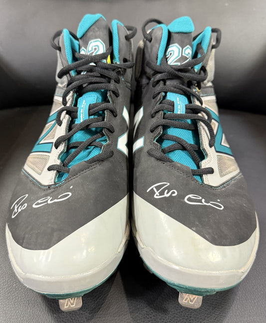 Robinson Cano Signed Game Used New Balance Cleats Sz 13 Mariners Auto PSA COA