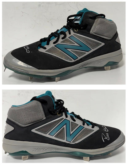 Robinson Cano Signed Game Used New Balance Cleats Sz 13 Mariners Auto PSA COA