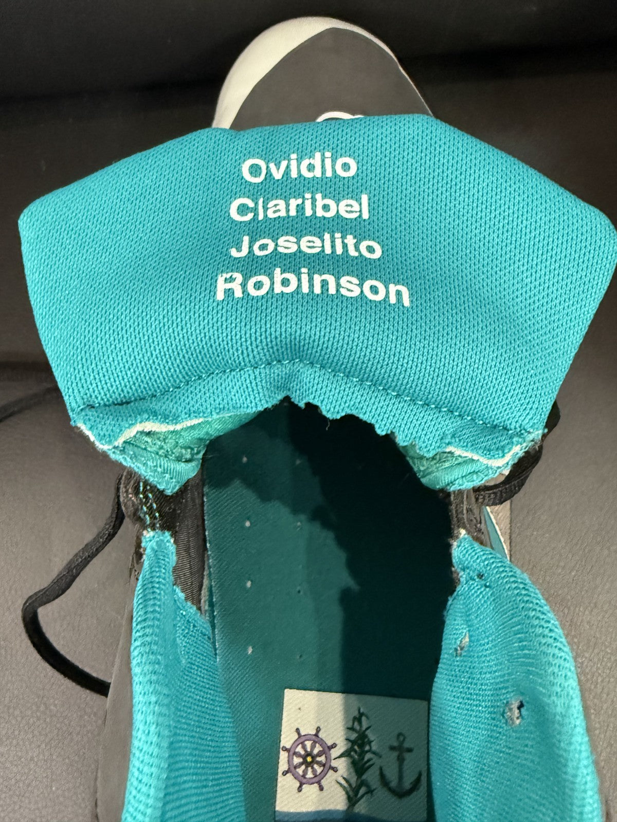 Robinson Cano Signed Game Used New Balance Cleats Sz 13 Mariners Auto PSA COA