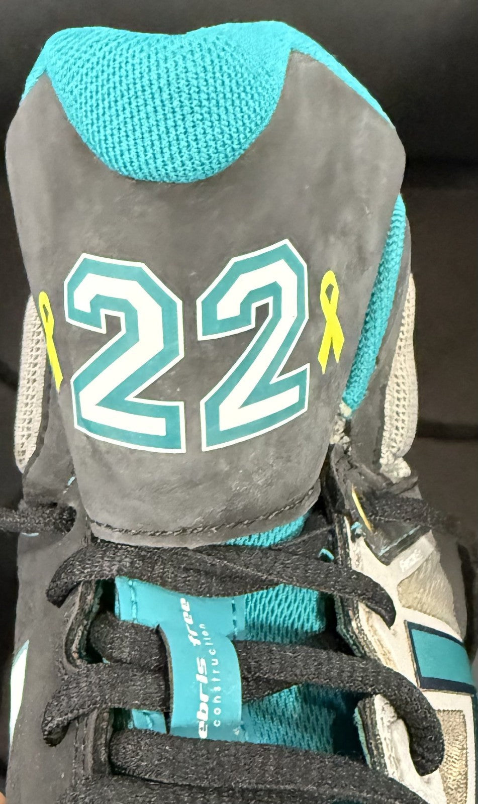 Robinson Cano Signed Game Used New Balance Cleats Sz 13 Mariners Auto PSA COA