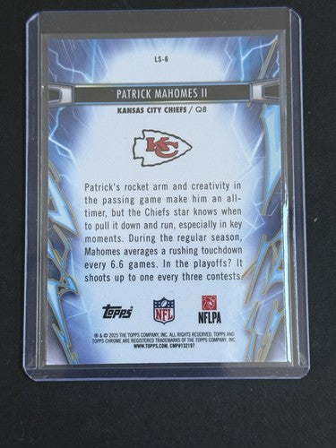 Topps Chrome 2025 Patrick Mahomes Light Speed Insert & Base #47 Mint Pair Chiefs