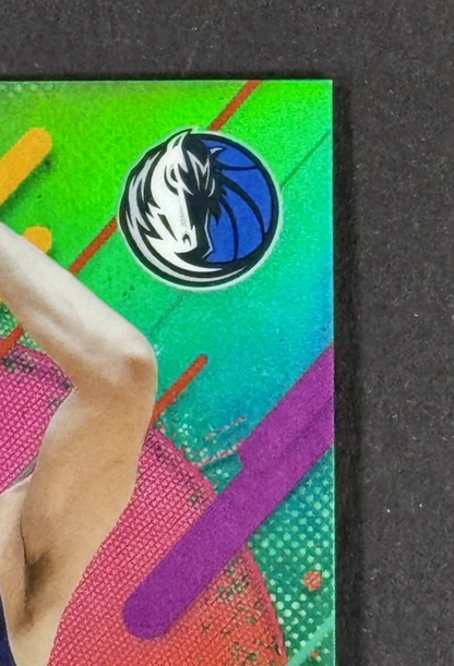 2026 Topps Finest NBA Dirk Nowitzki Green Refractor LE /25 Mavericks HOF Mint