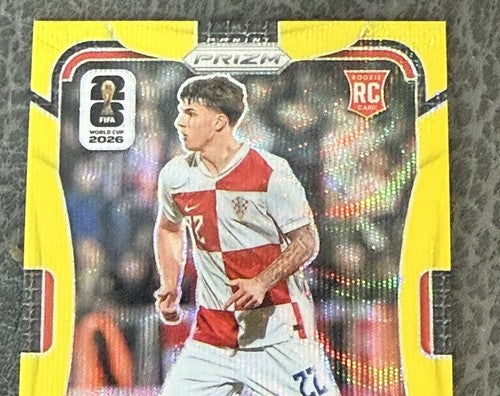 2026 Prizm FIFA World Cup Luka Vuskovic RC Yellow /180 #192 Rookie CROATIA Mint