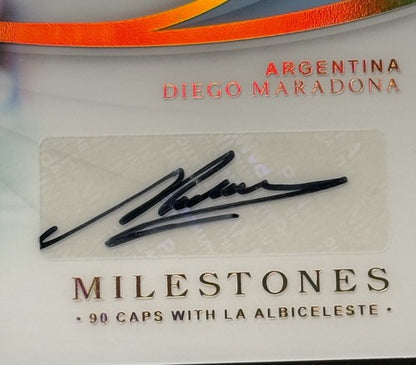 2018 /19 Immaculate Soccer Gold Diego Maradona Argentina Mint AUTO 1/10 Panini